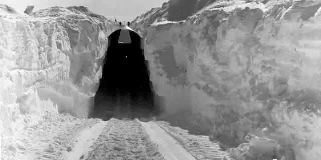 杭州极地海洋公园官网资料下载-气球也能用来建隧道？极地科学家破解建设难题！