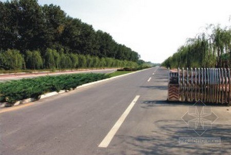 地基基础工程施工小结资料下载-杭州市某市政道路综合整治工程施工小结