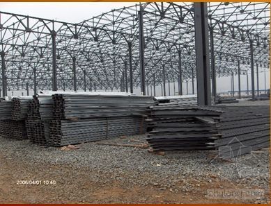钢结构现场管什么资料下载-钢结构工程现场安装和验收培训演示PPT