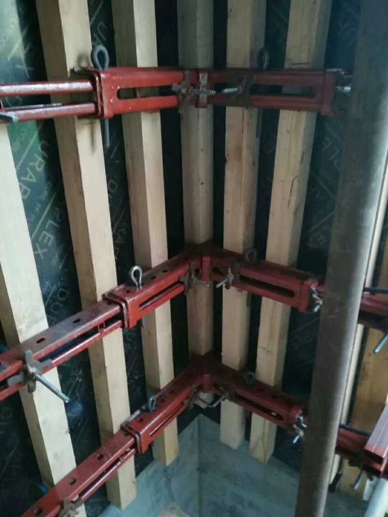 钢支撑支模资料下载-以钢代木-新型建筑模板支撑||专业的支模工具