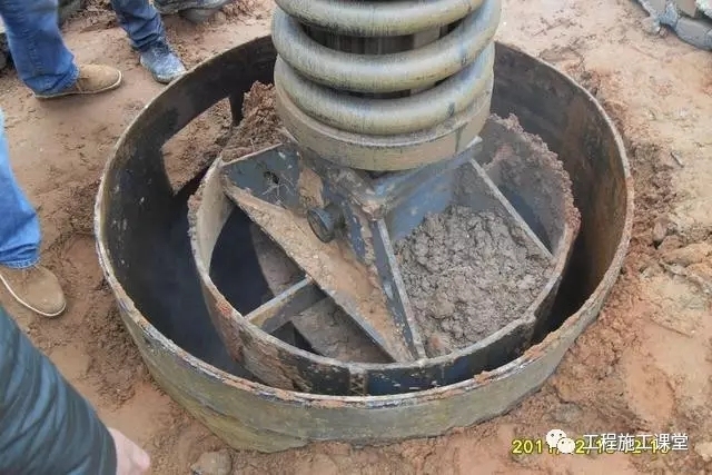 钢筋笼偏位处理资料下载-建筑灌注桩施工，钢筋笼偏位、变形、上浮等质量问题处理措施
