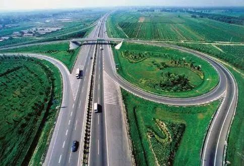 中国最早的十条高速公路，如今还好吗？_15
