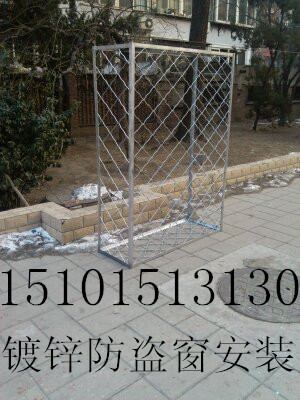不锈钢推窗资料下载-石景山区苹果园专业防护窗安装小区不锈钢防盗窗