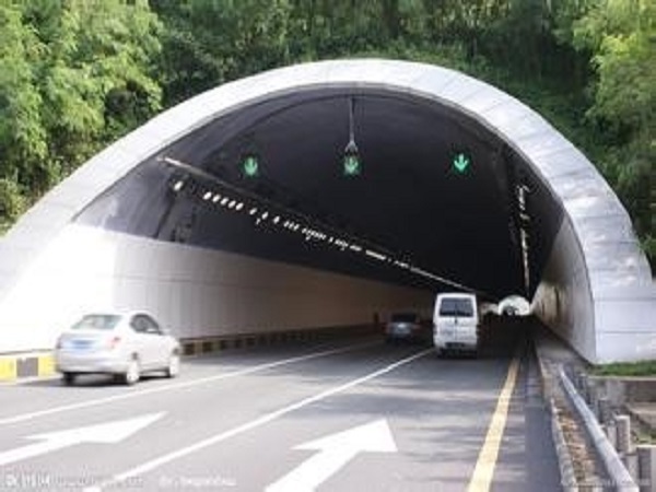 分离式立体交叉设计图资料下载-隧道施工技术---分离式独立双洞结构施工技术