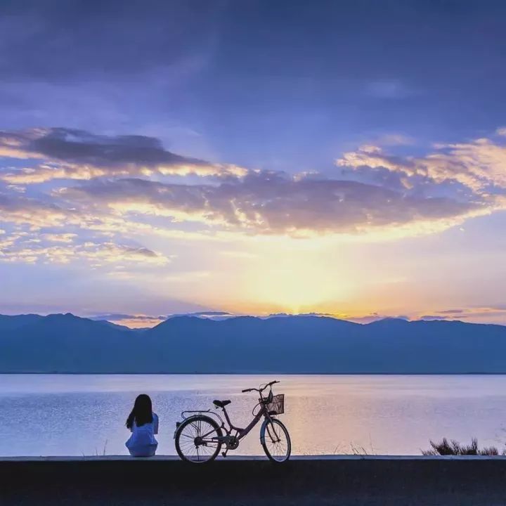 湖边民宿设计资料下载-浙江各处的湖畔民宿，可载你我一泓盛夏清梦