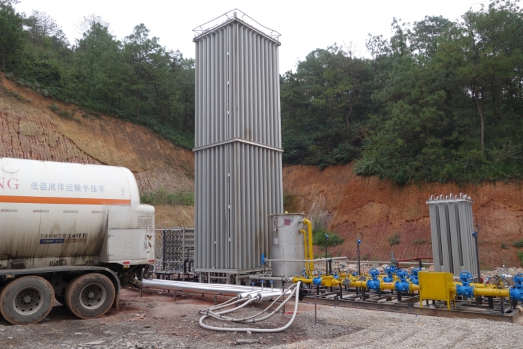 拌合站应急资料下载-沥青混凝土拌合站使用天燃气燃料的工程实践探索与应用
