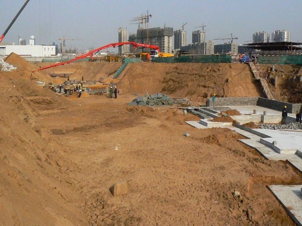 上海施工方案报审表资料下载-框剪结构工程深基坑工程安全专项施工方案（附施工方案报审表）