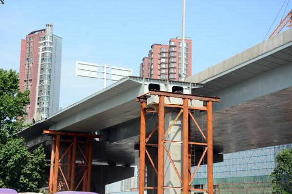 钢箱梁桥面铺装方案图片