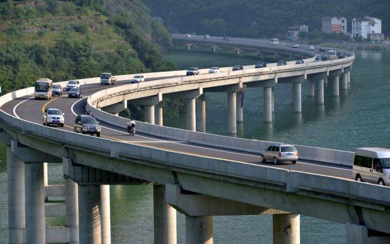 高速公路质量质量目标资料下载-高速公路工程施工质量创优策划书（145页）