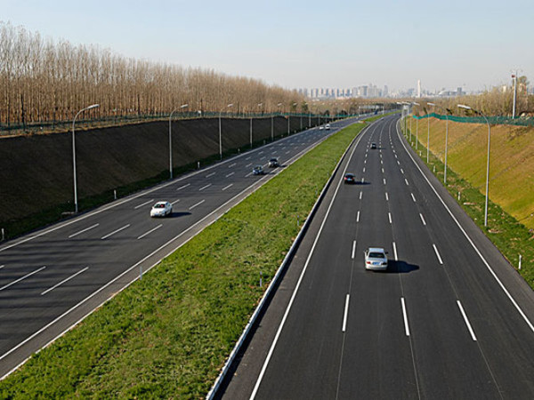 高速公路全自动试验程序资料下载-高速公路工程试验与检测管理
