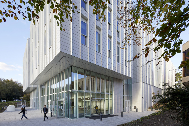 英国诺丁汉大学新教学楼-011-teaching-and-learning-building-of-university-of-nottingham-by-make-architects