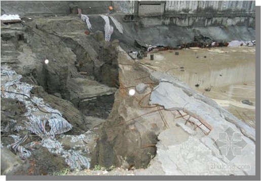 基坑工程事故特点、预防及处理分析总结（大量精彩案例分析）-雨水导致基坑坍塌 