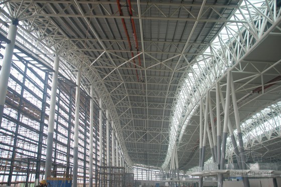 钢桁架工程施工方案资料下载-钢桁架结构单体工程施工应用技术总结