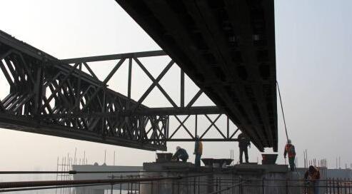 混凝土连续钢构桥图资料下载-预应力混凝土连续钢构桥设计毕业设计（106页）