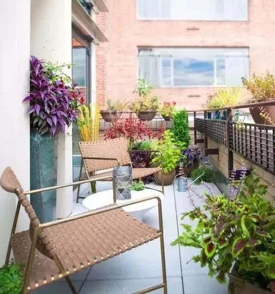 家庭露台花园资料下载-不可错过的家庭阳台设计！