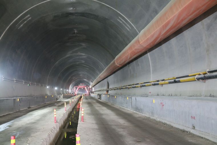 市政安全专项施工方案内容资料下载-高速公路隧道安全专项施工方案专家评审（PDF，98页）