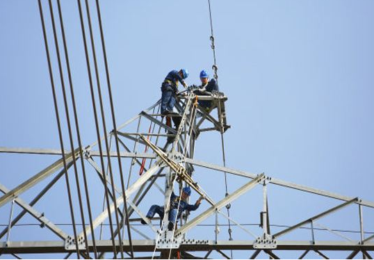 光缆复合架空地线资料下载-光缆布线施工方案