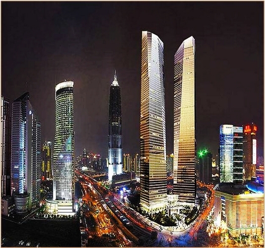 上海浦东陆家嘴资料下载-超高层巨型柱核心筒结构设计研究-于定富