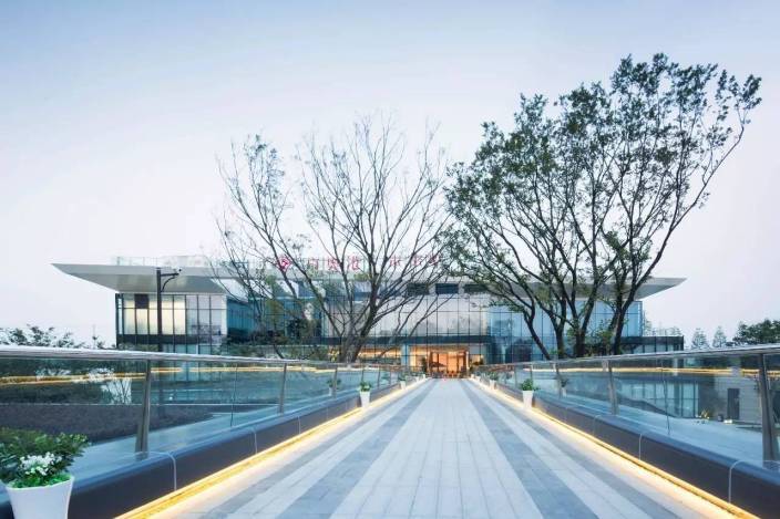 未来景观案例资料下载-南京京奥港未来别墅景观