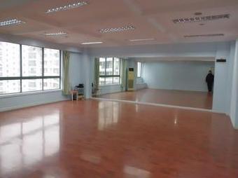商场工装工艺资料下载-天津最专业安装玻璃镜子舞蹈镜子
