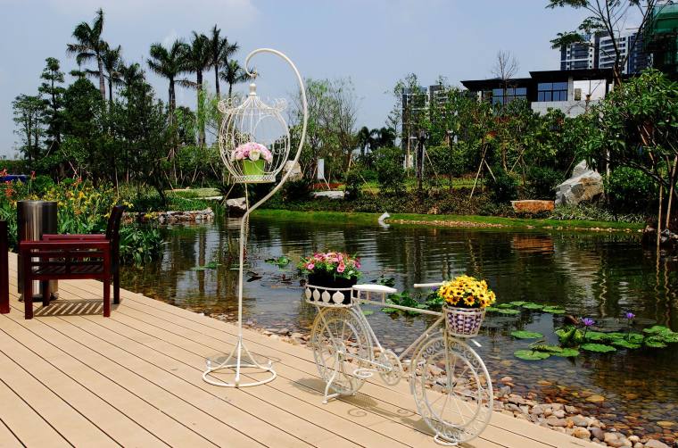 现代简洁质朴风格住宅资料下载-广州南沙时代南湾住宅景观