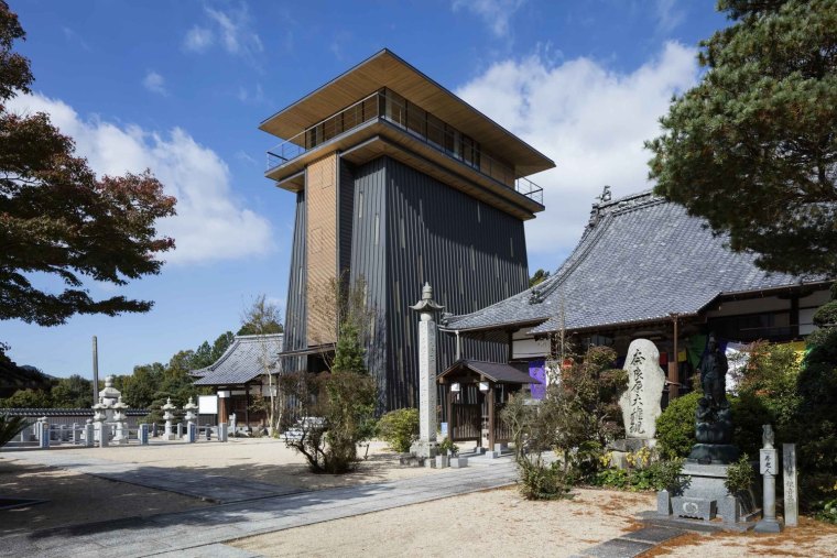 钢结构设计钢结构寺庙资料下载-日本真灵宗光林寺位牌堂
