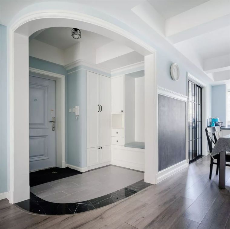 小清新的123平现代美式风三居室，轻松又舒适的家_2