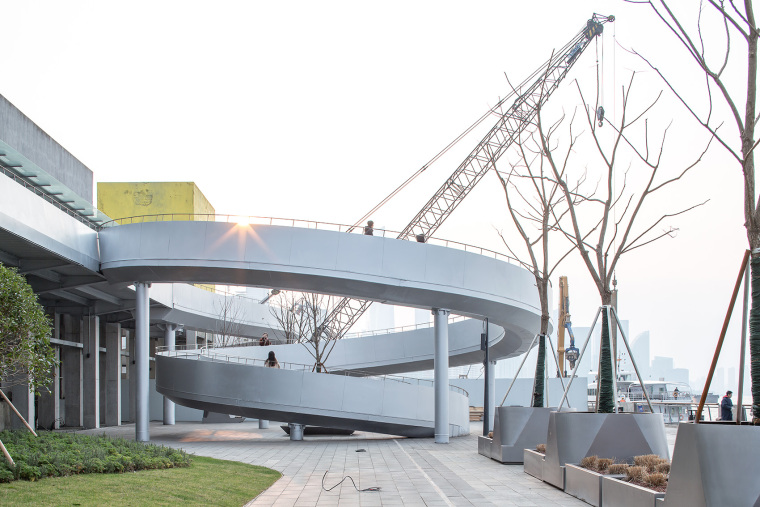 上海民生码头景观-038-huangpu-river-east-bund-riverfront-open-space-design-china-by-atelier-liu-yuyang-architects