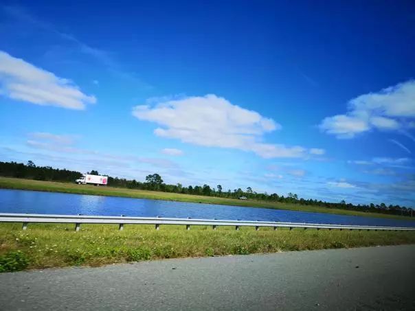 美国“海绵城市”理念下的道路设计_24