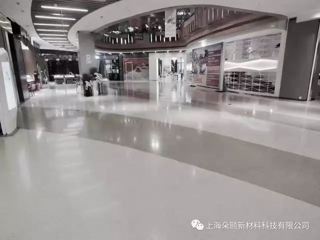 杭州五星级酒店装修资料下载-设计师一定要知道的无缝水磨石施工方法，经验总结