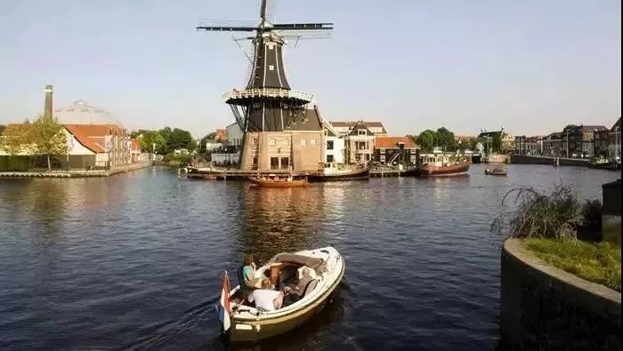 荷兰风车su模型资料下载-荷兰人与水抗争的智慧，如今都成为了世界文化遗产