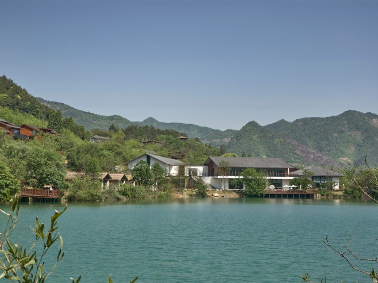 美好乡村建设规划资料下载-建德富春开元芳草地乡村酒店