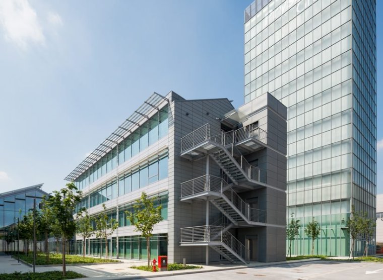 微软意大利总部资料下载-意大利工厂厂房改建普瑞司曼总部