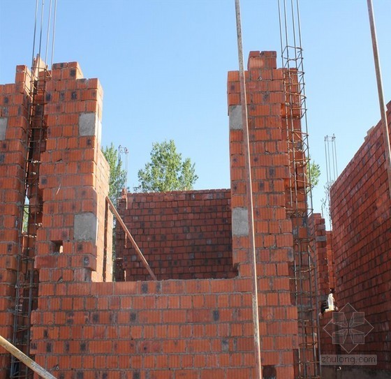 砌体工程标准化施工工艺资料下载-住宅小区砖混砌体施工工艺标准化（图文并茂）