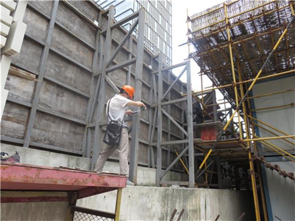 钢结构方管拼装发货方法资料下载-钢结构损伤机理及检测方法