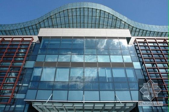 [山东]高层框架结构钢结构文化中心工程施工质量创优汇报（鲁班奖 图文丰富）-玻璃幕墙