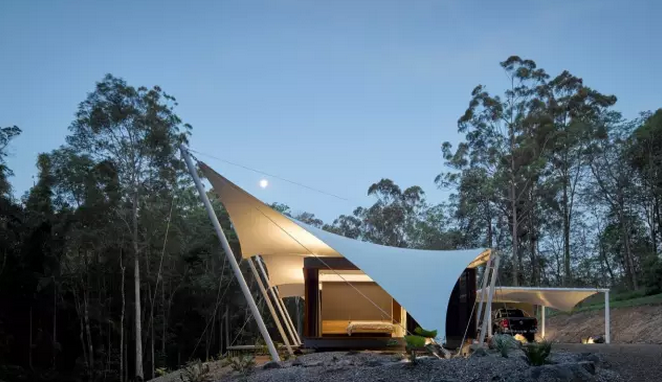 帐篷小建筑资料下载-诗意的栖居--山林中的帐篷房