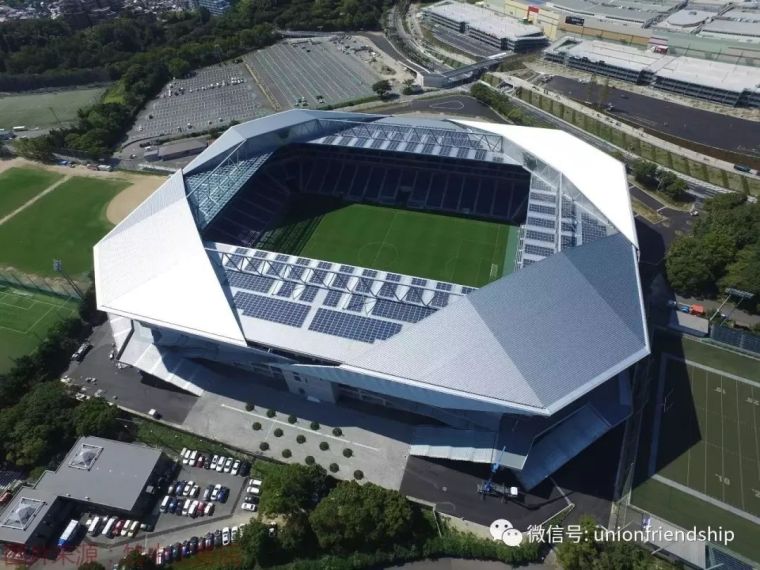 足球场看台cad资料下载-从日本“大阪钢巴足球场”来看发展装配式建筑的巨大优势