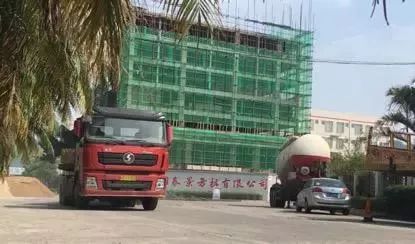 钢筋混凝土实心方桩资料下载-央视网曝光福建“问题方桩”，据查已流向工地，部分已打入地下！