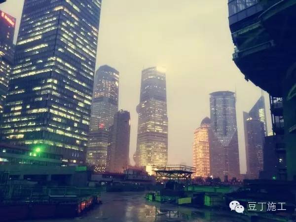 这个施工日志火了！一个普通工程师的超级上海中心大厦施工日志_48