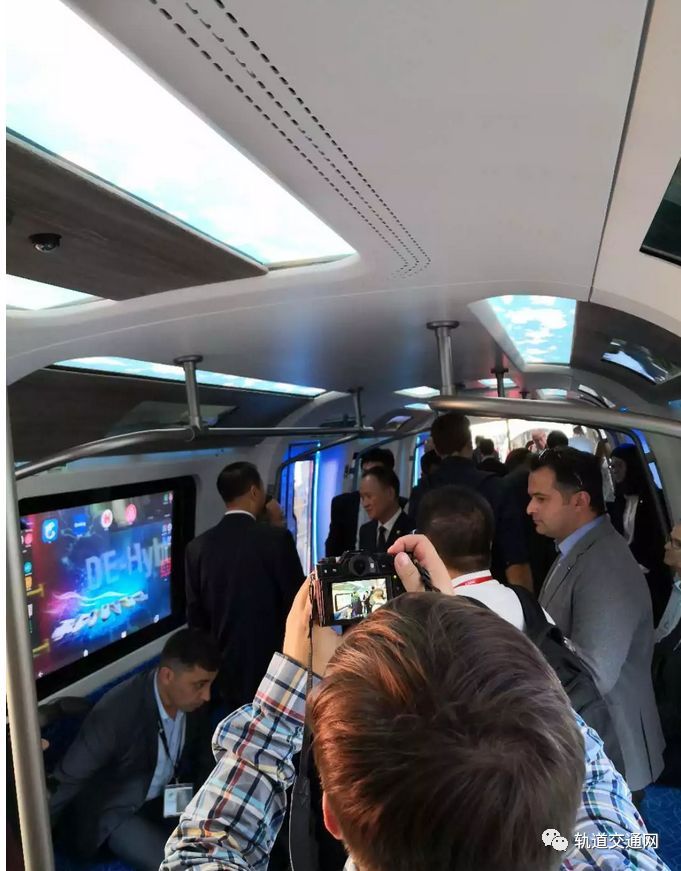 中国中车：新一代碳纤维地铁车辆全球发布！_8