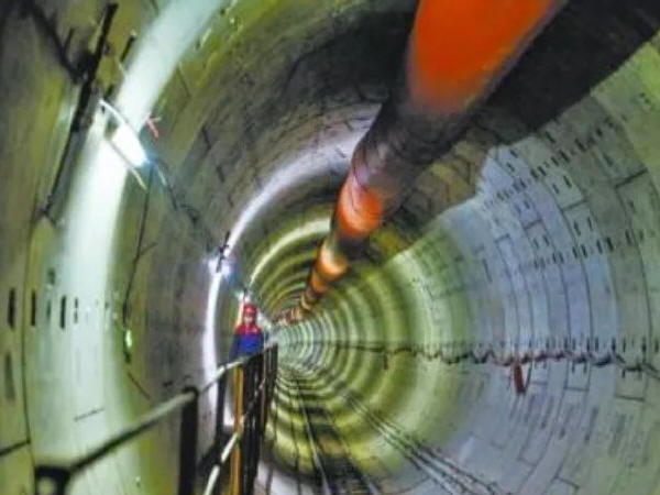 开挖面超前深孔注浆资料下载-隧道工程超前深孔真空降水技术研究