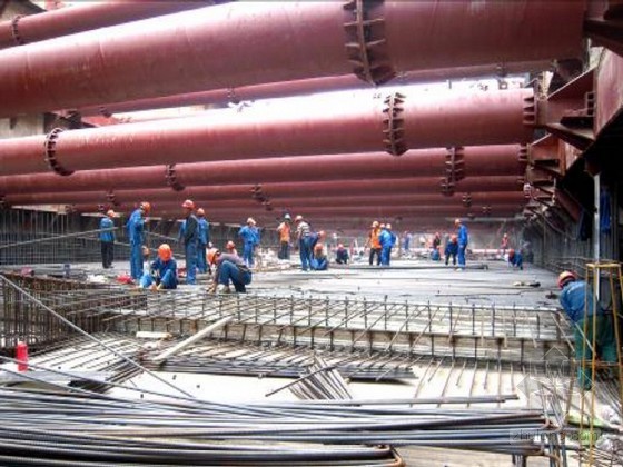 深基坑支护结构涌水资料下载-[辽宁]地铁车站深基坑及风道围护及明挖施工方案