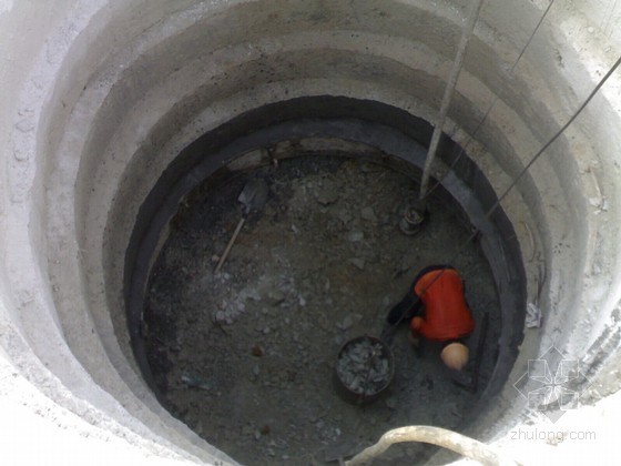 梁底免开孔预埋线管资料下载-[广东]超高层建筑人工挖孔扩底桩施工方案（鲁班奖工程）