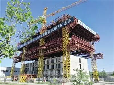 建筑智能化技术交底资料下载-空中造楼机面世，建筑智能化进程或将提速