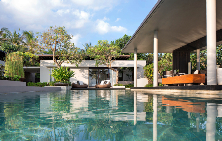 巴厘岛园林景观设计资料下载-印尼巴厘岛苏里度假酒店