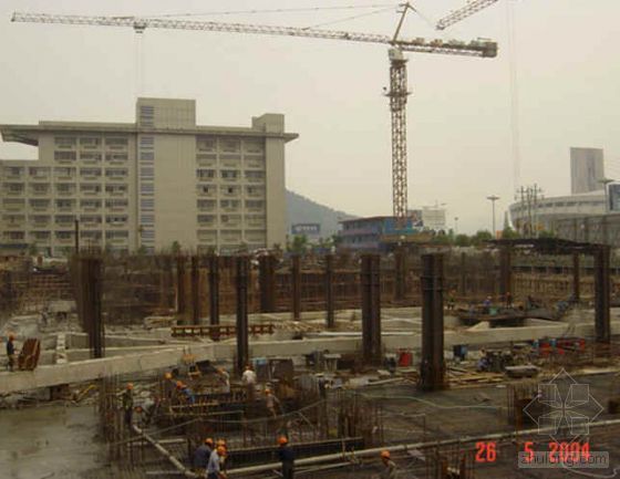 大截面柱工法资料下载-型钢混凝土柱结构施工工法