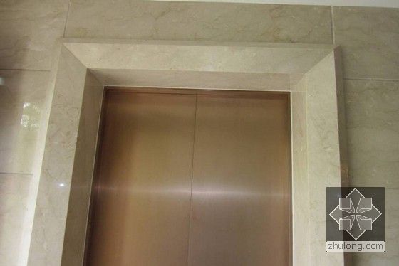 建筑工程施工质量标准精细化管理手册（200余页 图文并茂）-电梯门套选型合理美观