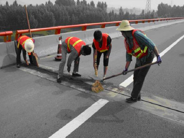 质量控制点的设置与管理资料下载-市政道路工程路基施工质量控制应关注的六个问题