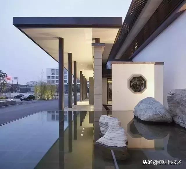中国传统元素现代建筑资料下载-中式建筑，美到骨子里（现代生活中的中式建筑）！